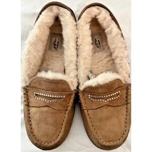 UGG Womens  Sz 8 Tan Casual Slip On Moccasin Slippers Violette Sparkle